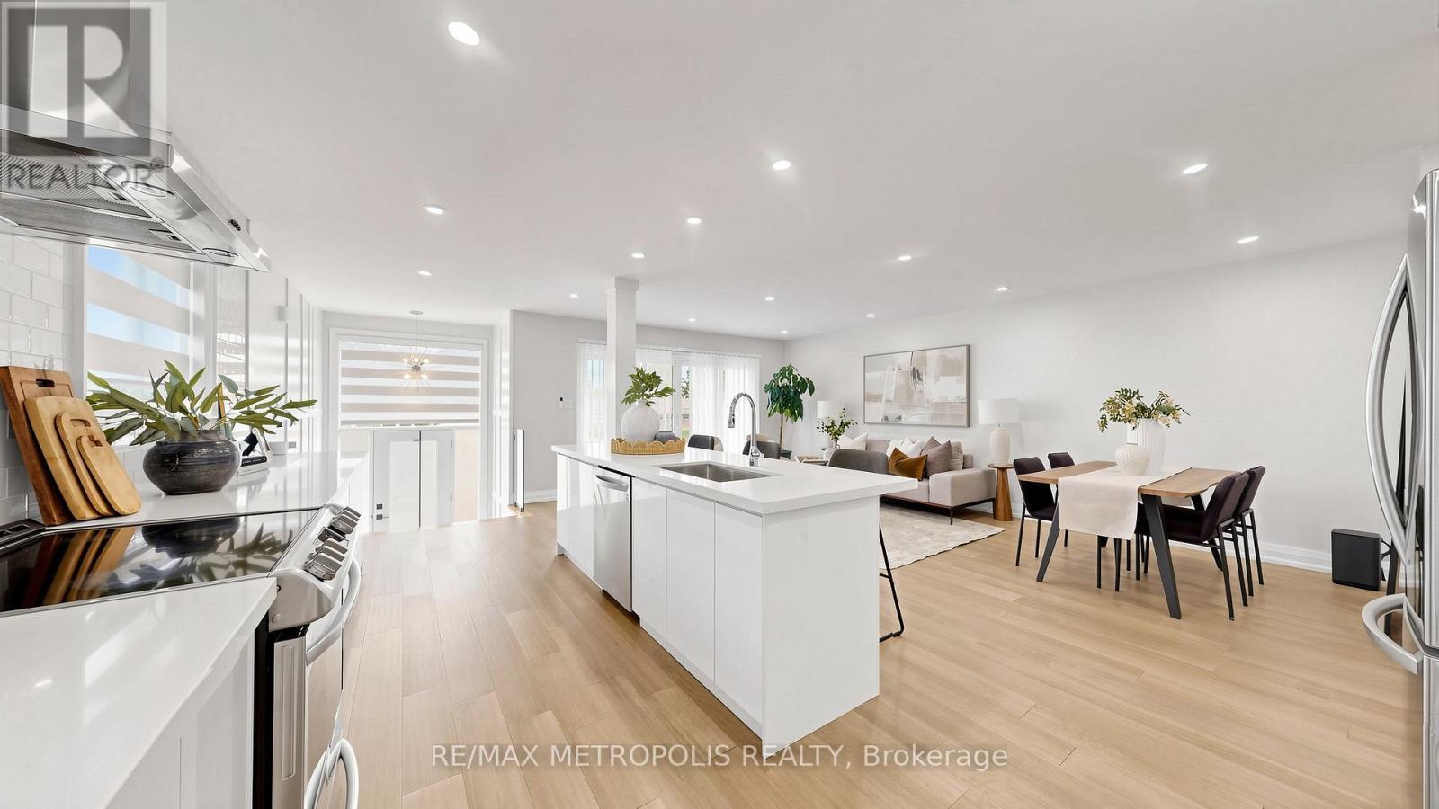 62 Davelayne Road, Toronto, ON