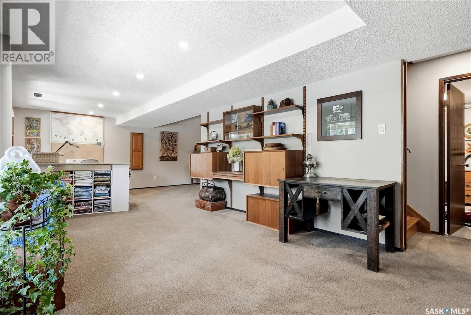 727 Tobin Terrace, Saskatoon, SK
