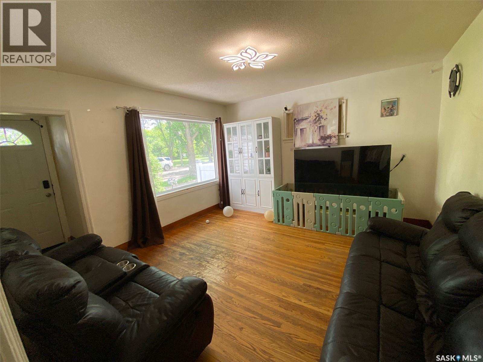 216 Maple Avenue, Yorkton, SK