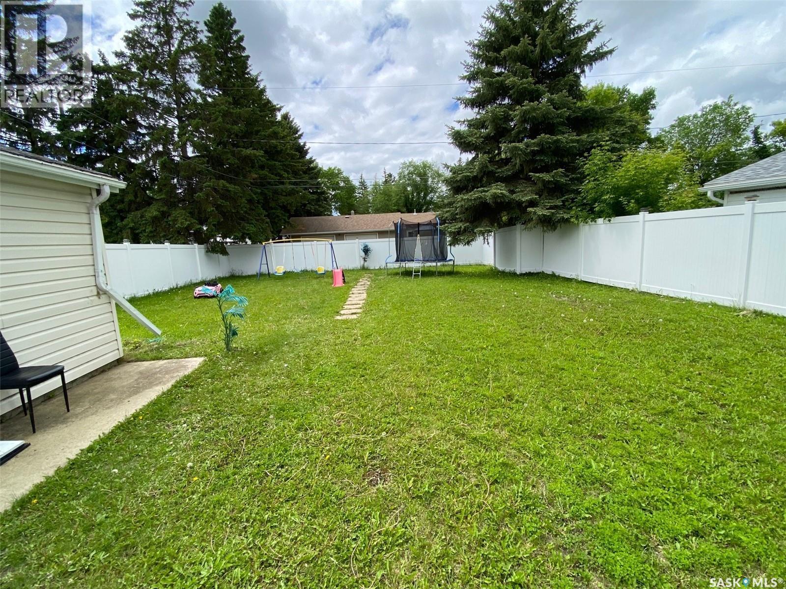 216 Maple Avenue, Yorkton, SK
