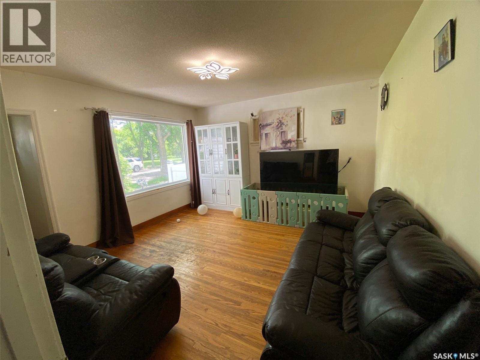 216 Maple Avenue, Yorkton, SK