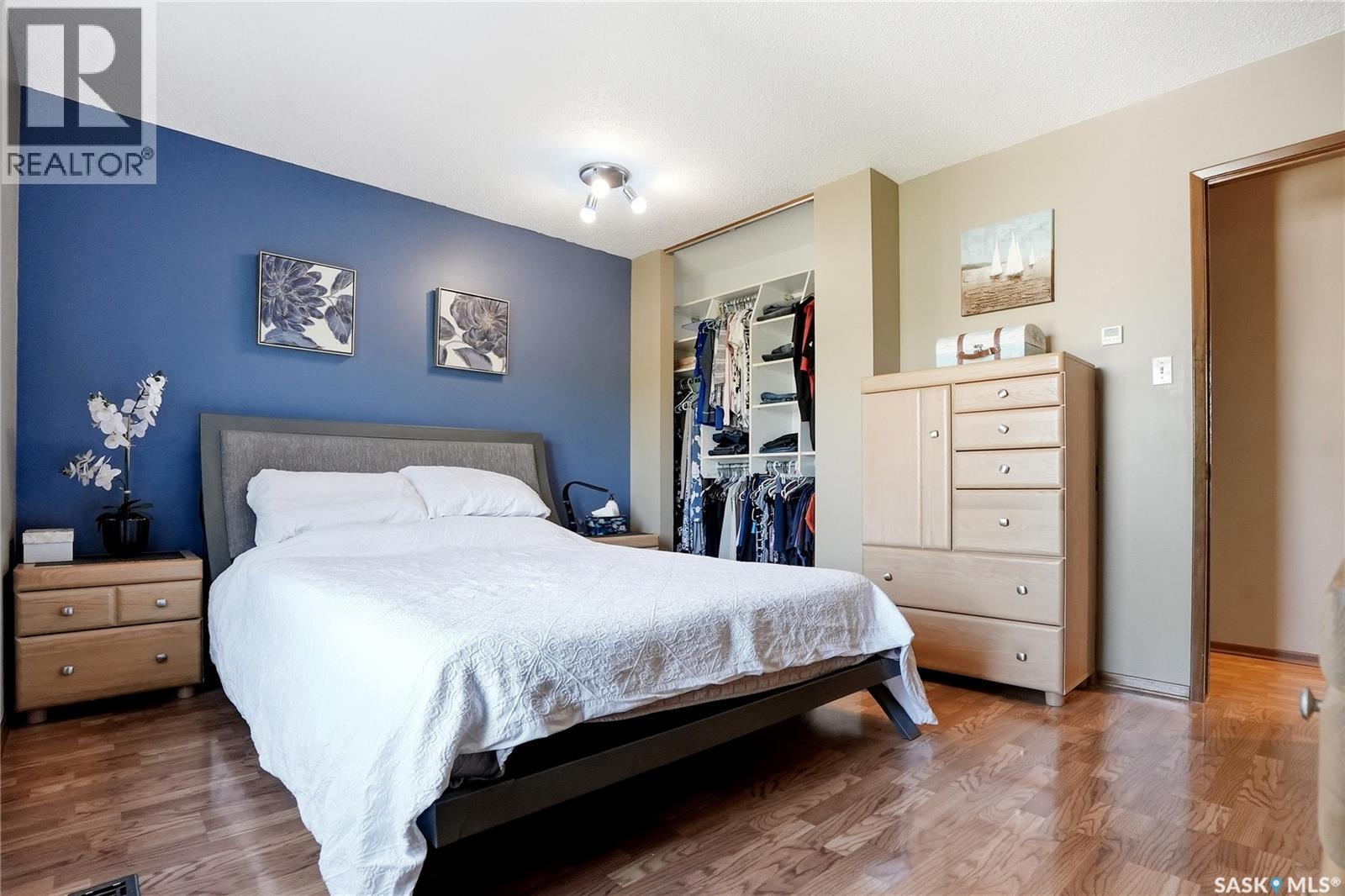 154 Mount Allison Crescent, Saskatoon, SK