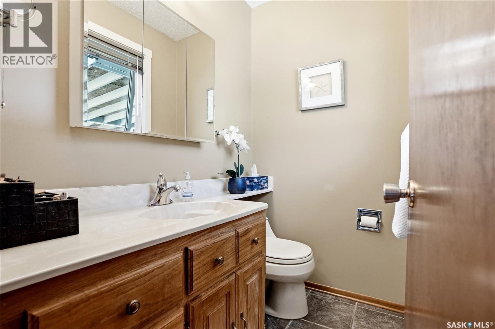 154 Mount Allison Crescent, Saskatoon, SK
