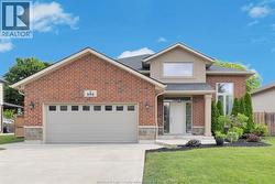 595 DONLON STREET Lasalle, ON N9J 3Y3