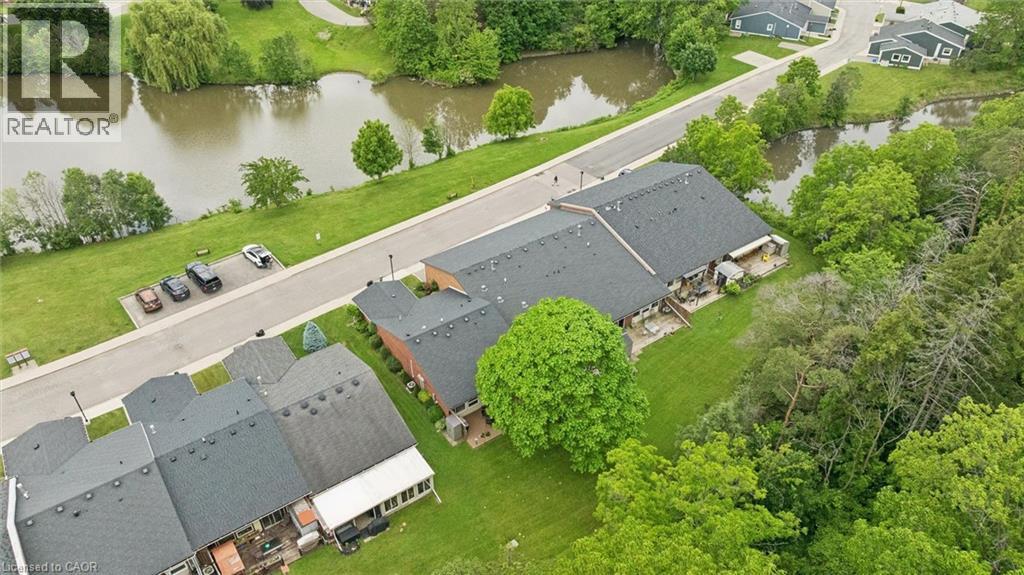 32 Cardinal Mindszenty Boulevard, Hamilton, ON