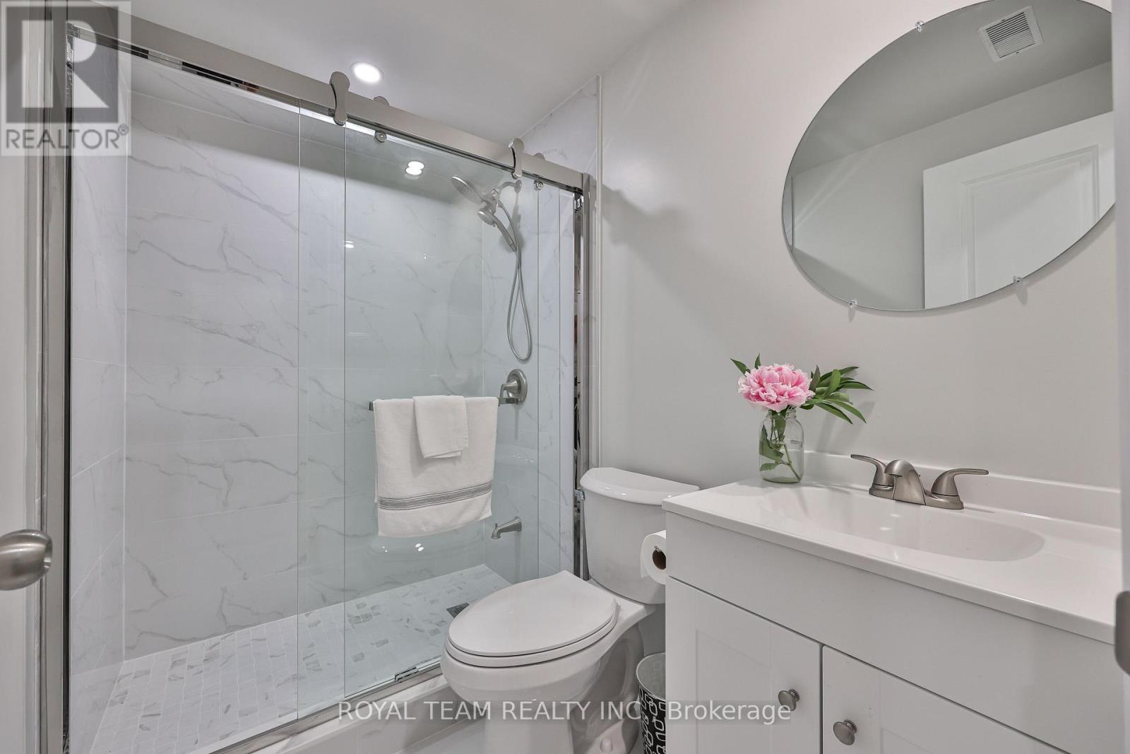 12 Spring Arbour Road, Vaughan, ON