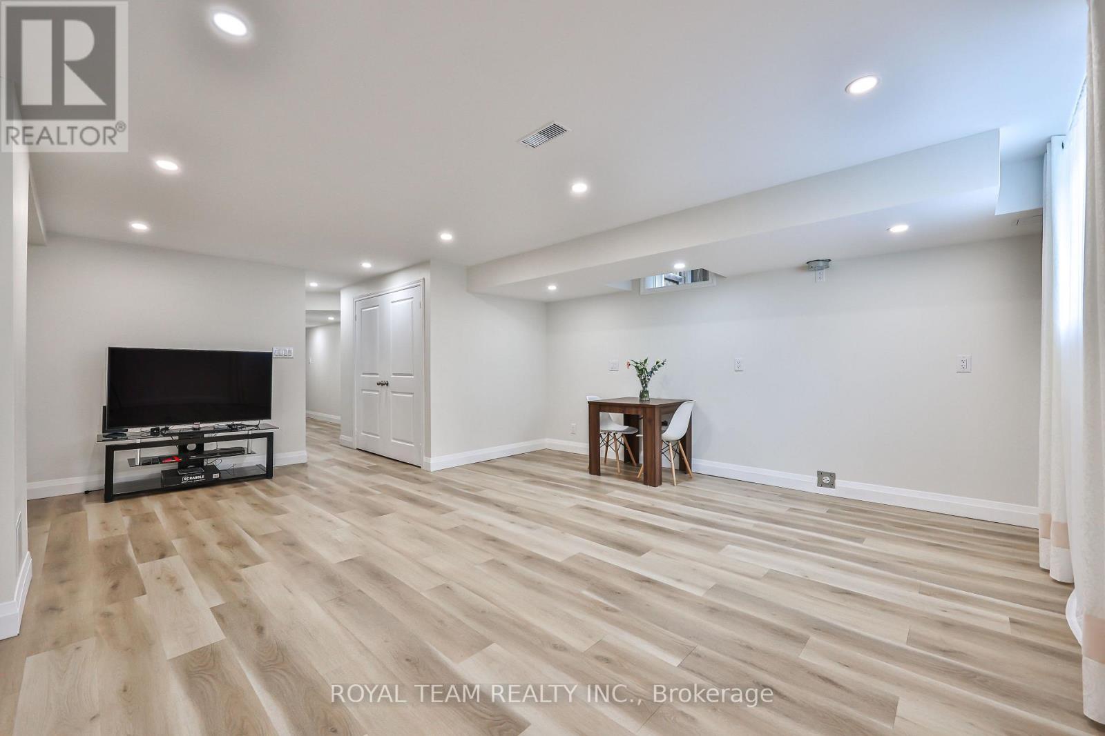 12 Spring Arbour Road, Vaughan, ON