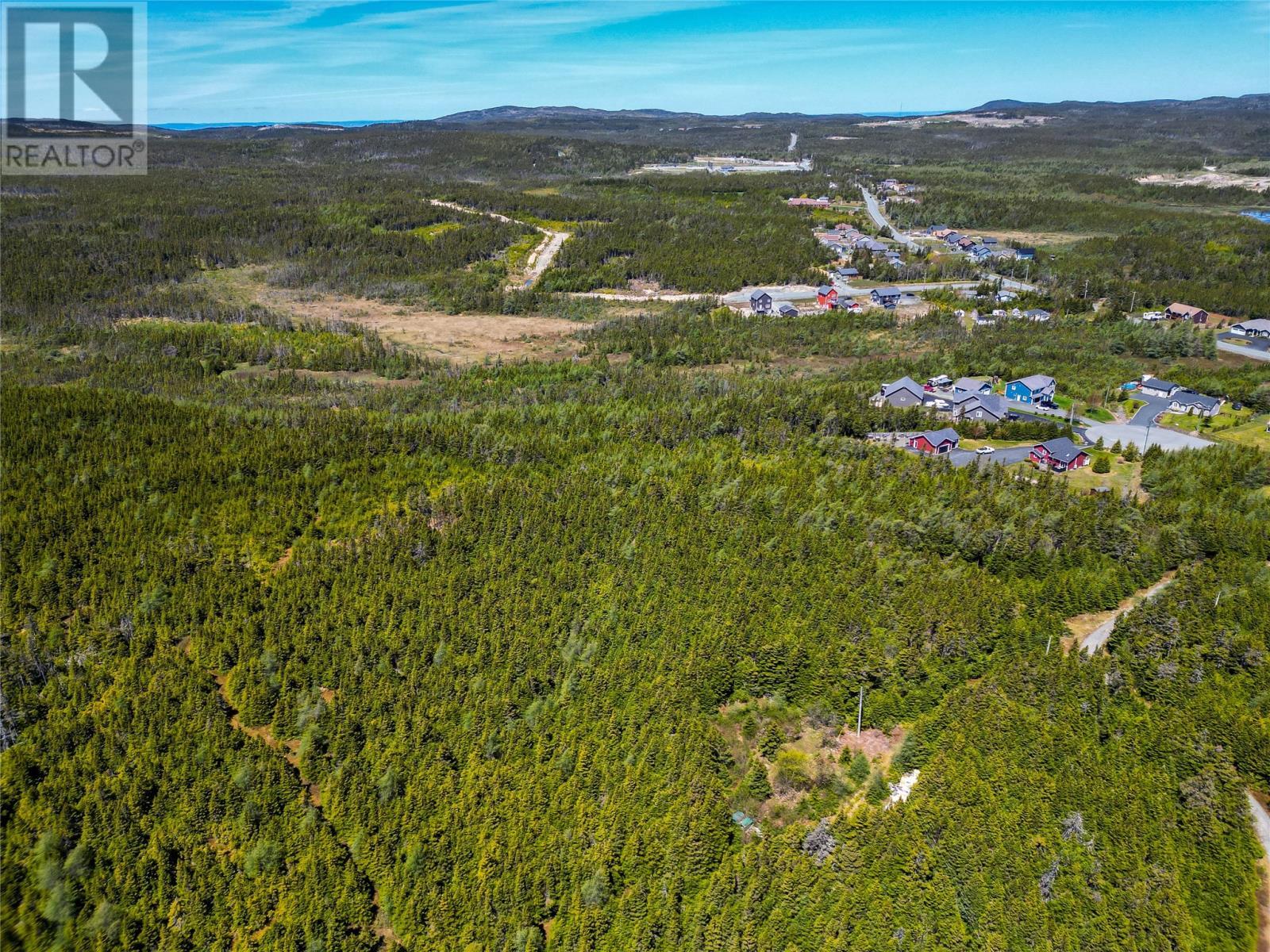 11 Pondside Lane, Torbay, NL