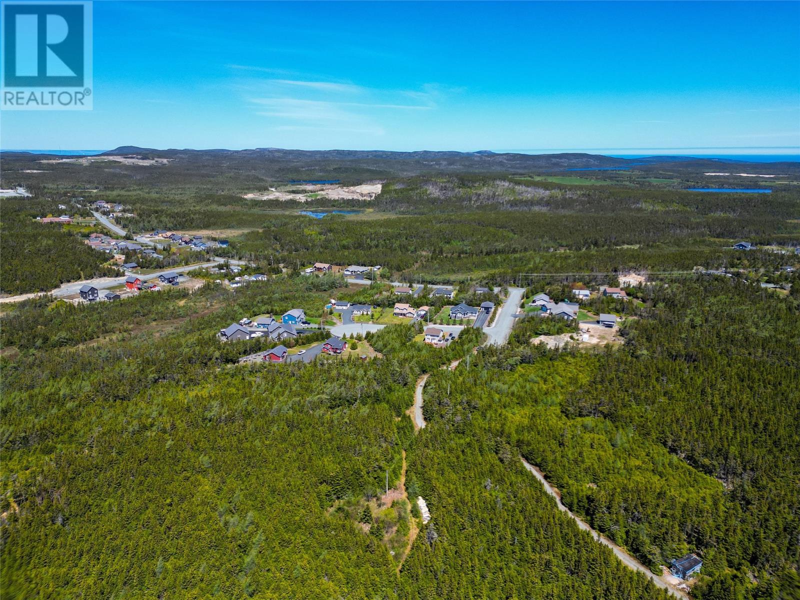 11 Pondside Lane, Torbay, NL