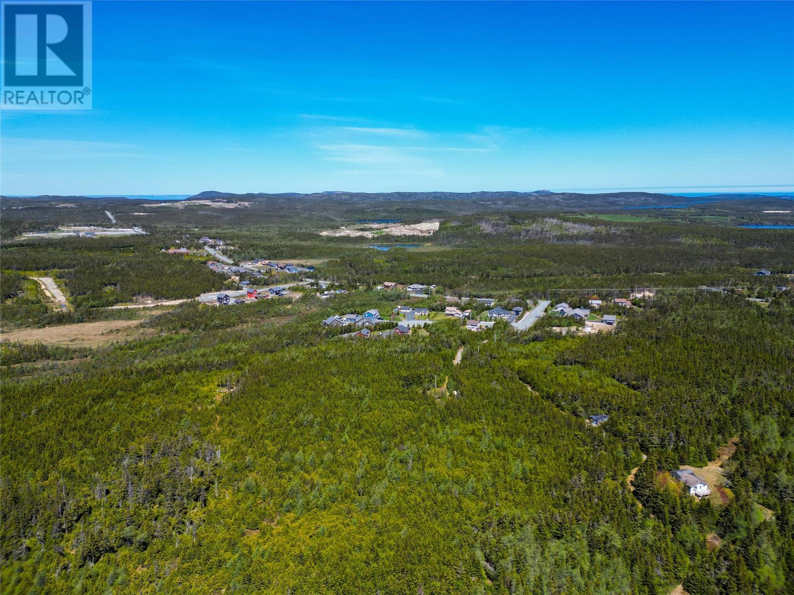 11 Pondside Lane, Torbay, NL