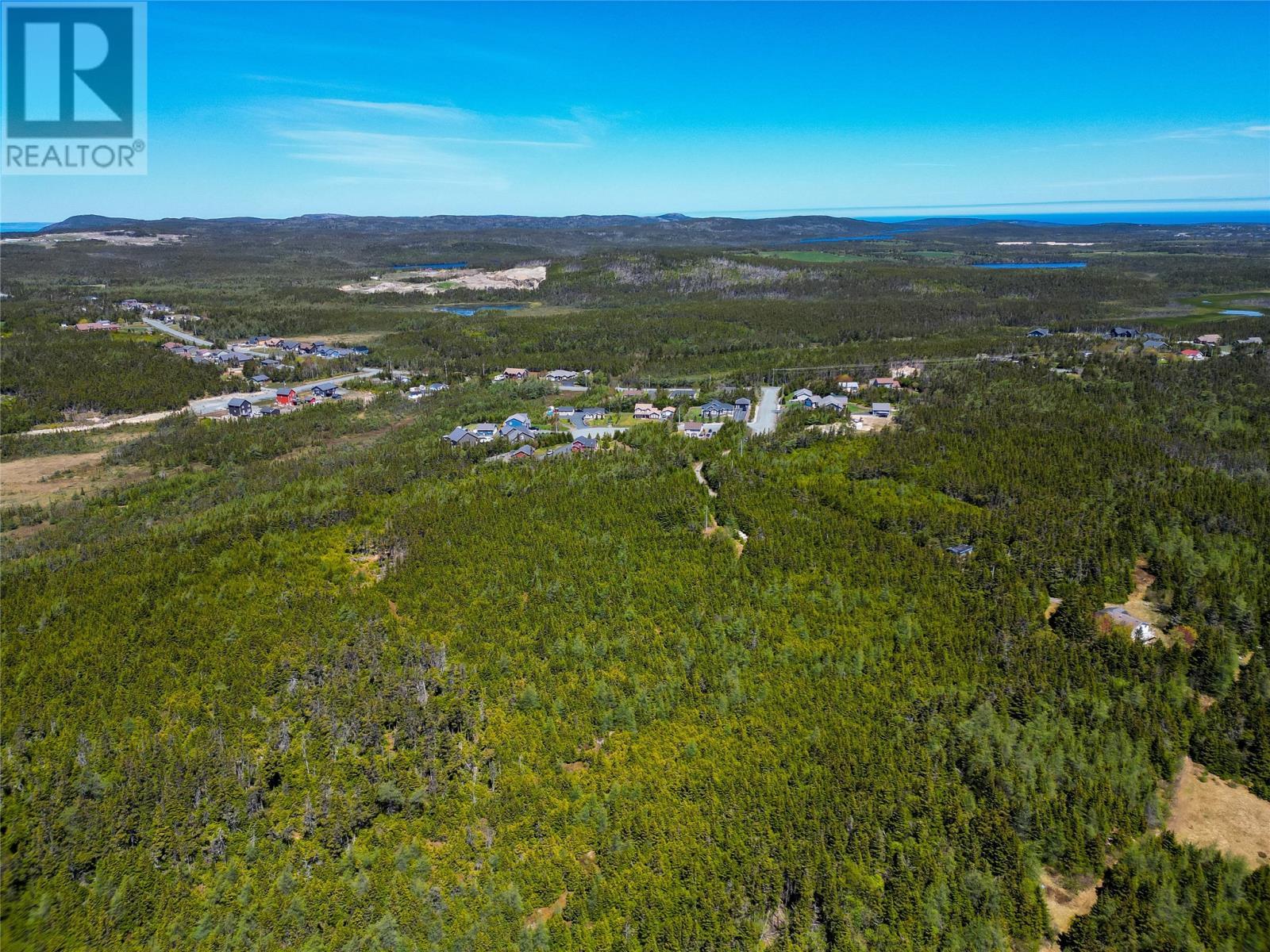 11 Pondside Lane, Torbay, NL