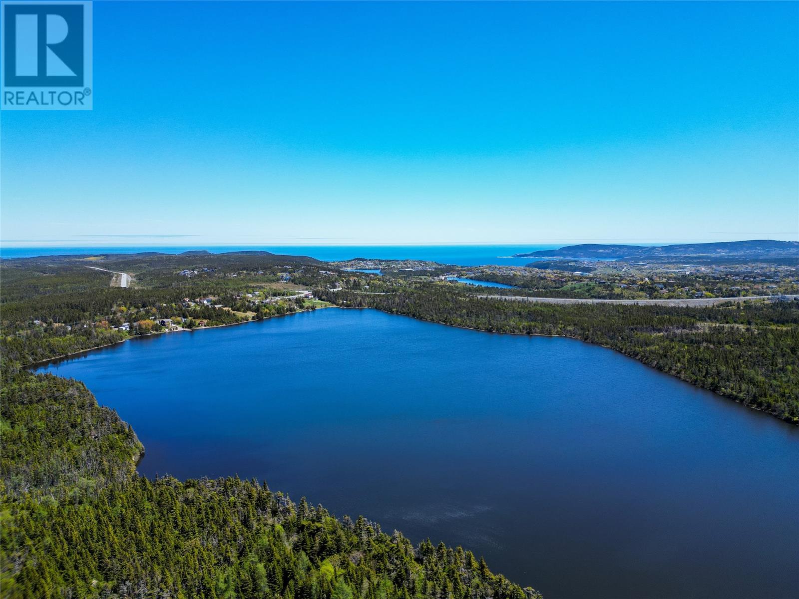11 Pondside Lane, Torbay, NL