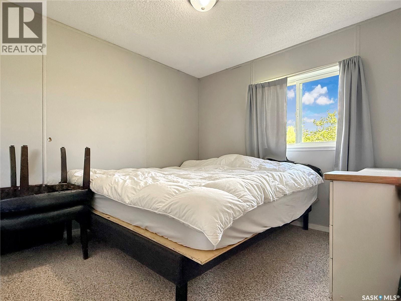 424 Jerome Street, Webb, SK