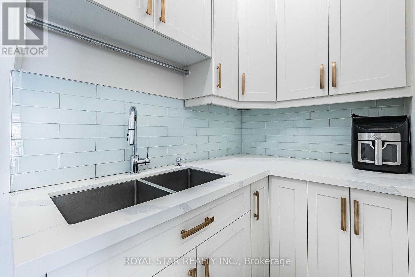 114 Folgate Crescent, Brampton, ON
