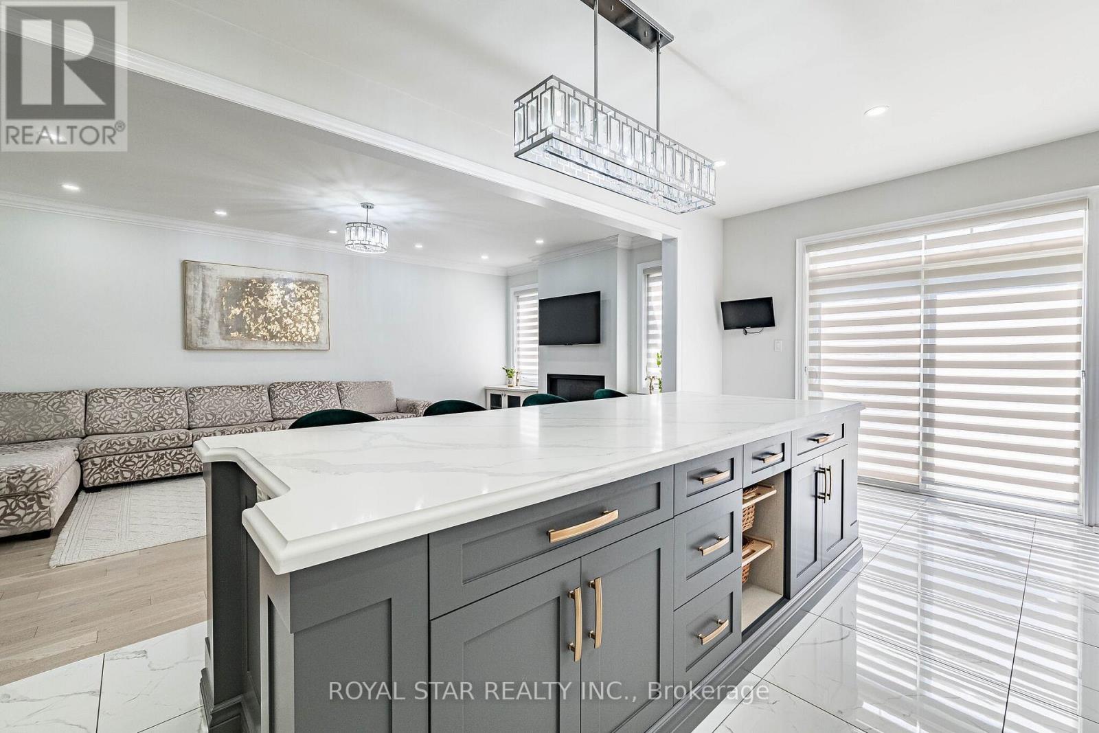114 Folgate Crescent, Brampton, ON