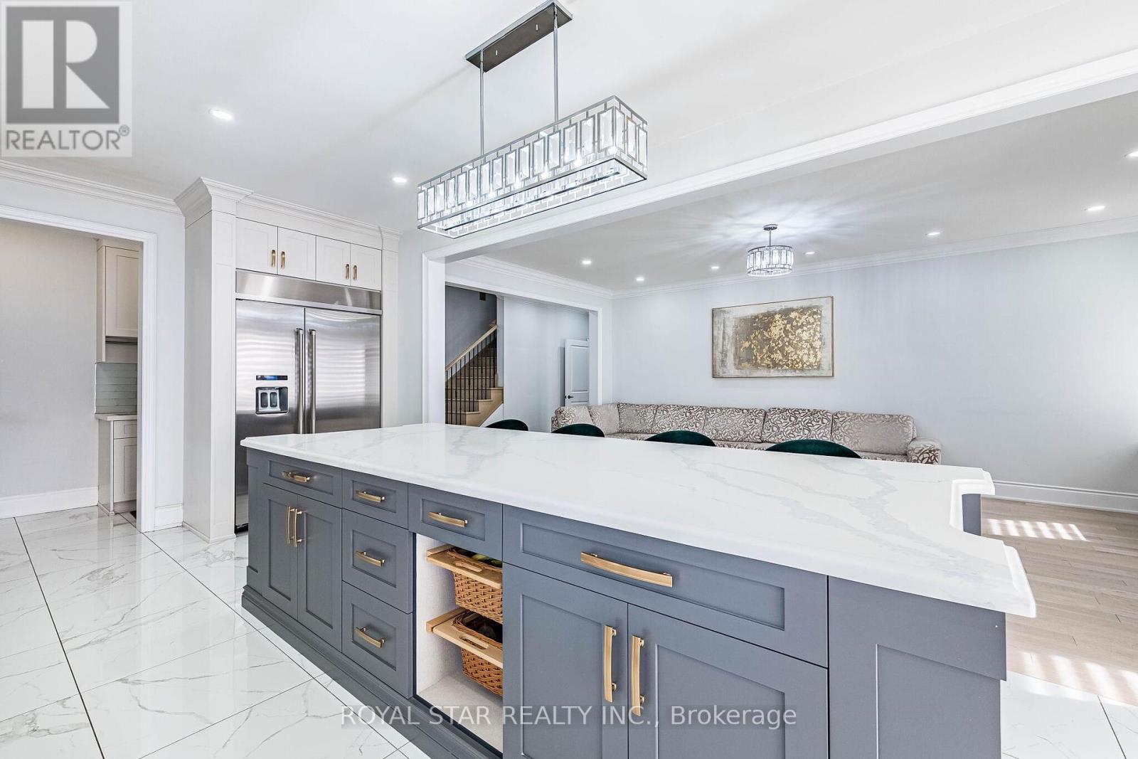 114 Folgate Crescent, Brampton, ON