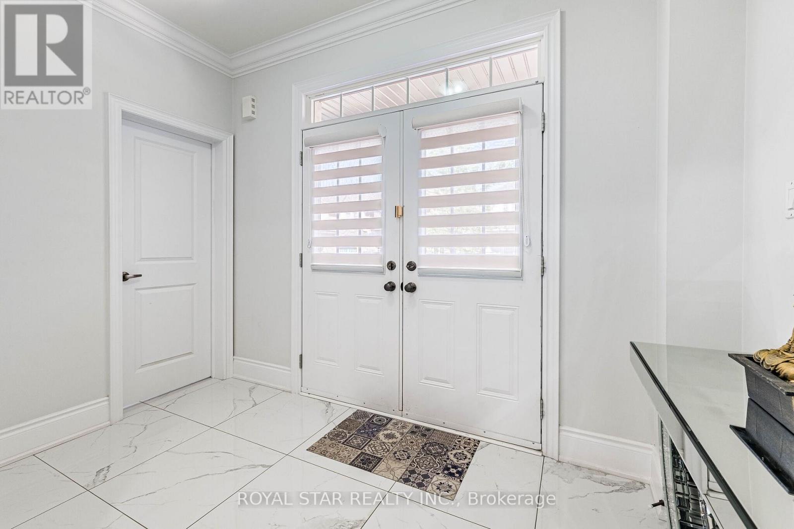 114 Folgate Crescent, Brampton, ON
