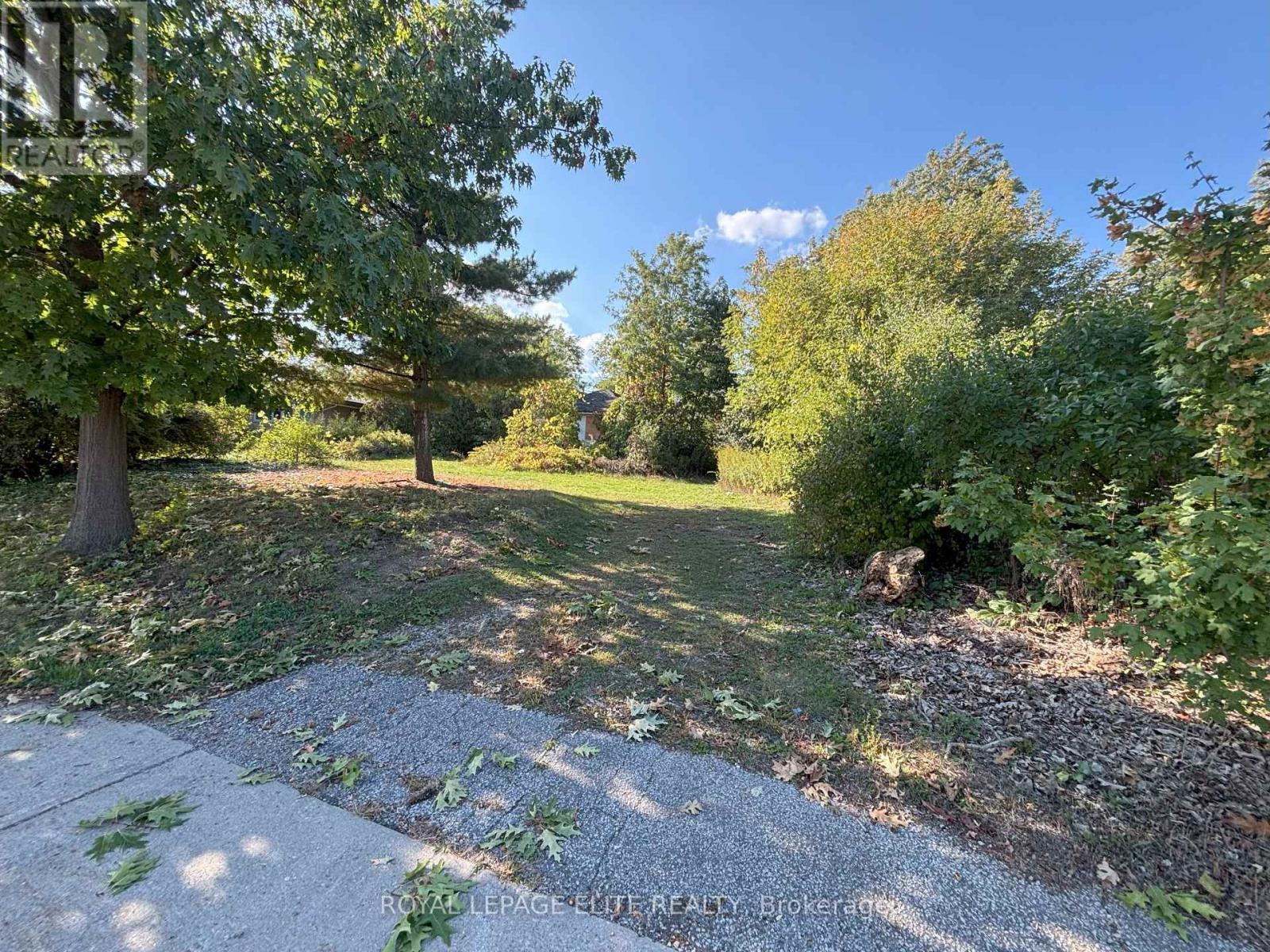 1631 Eglinton Avenue W, Mississauga, ON