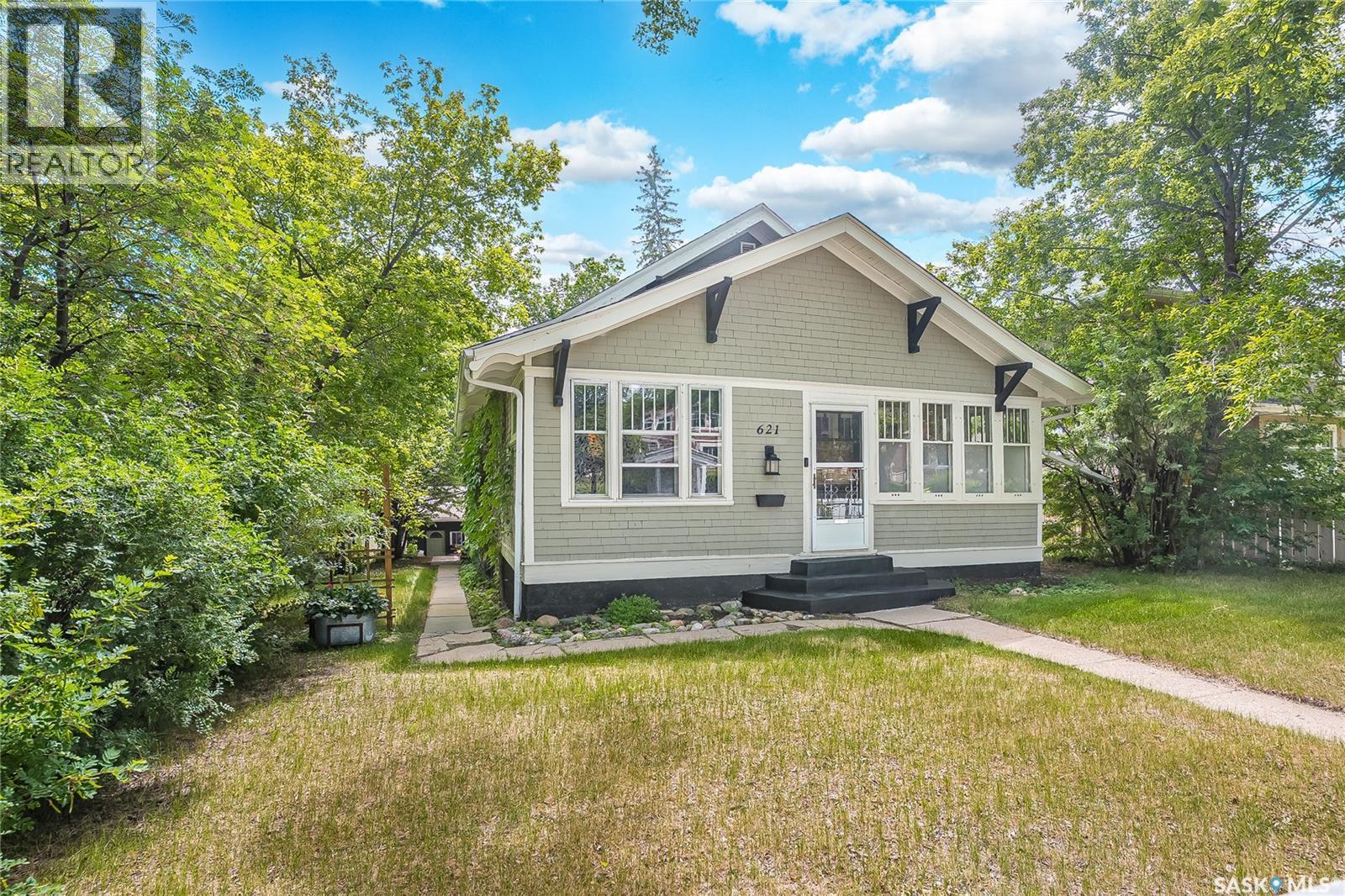 621 Bedford Road, Saskatoon, SK