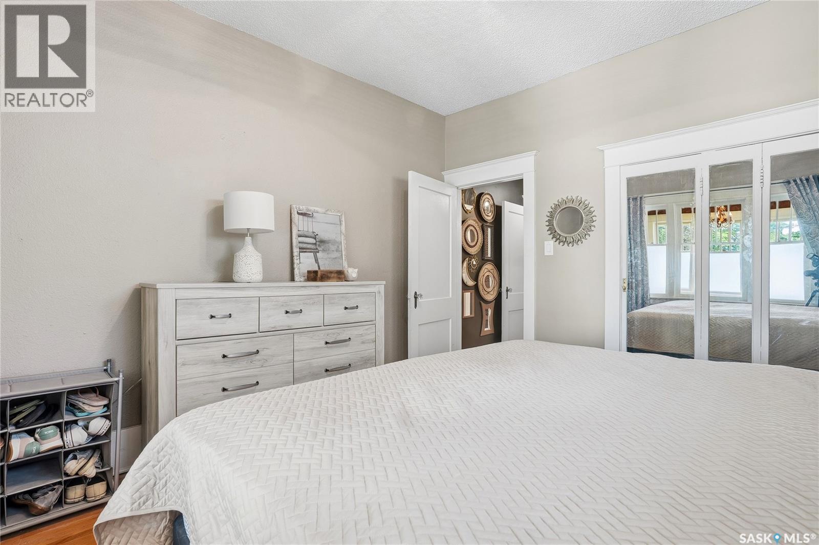 621 Bedford Road, Saskatoon, SK