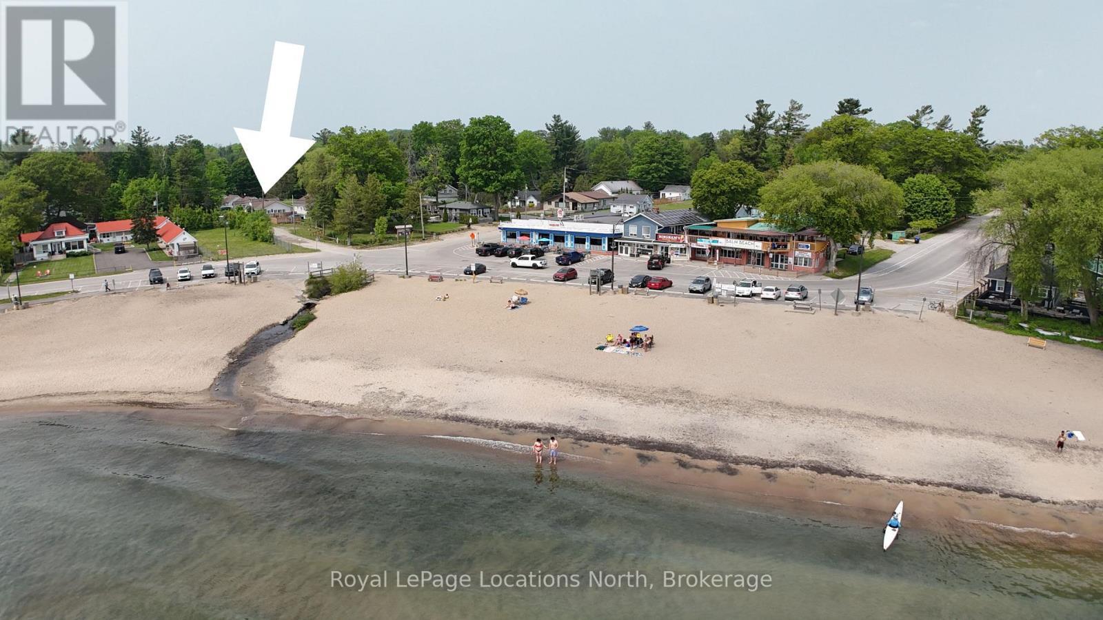 11 Tiny Beaches Road N, Tiny, ON