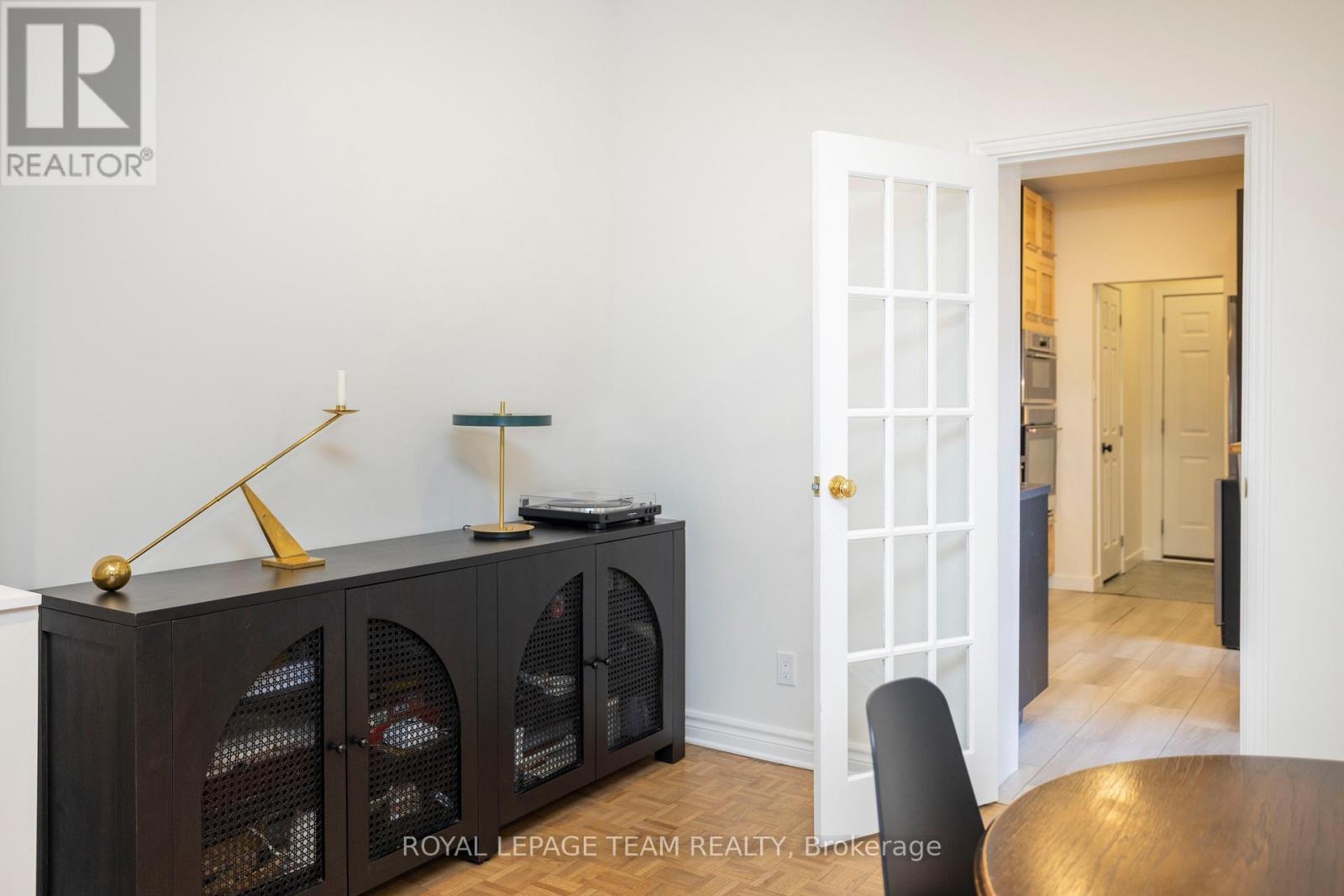 14 Crichton Street, Ottawa, ON
