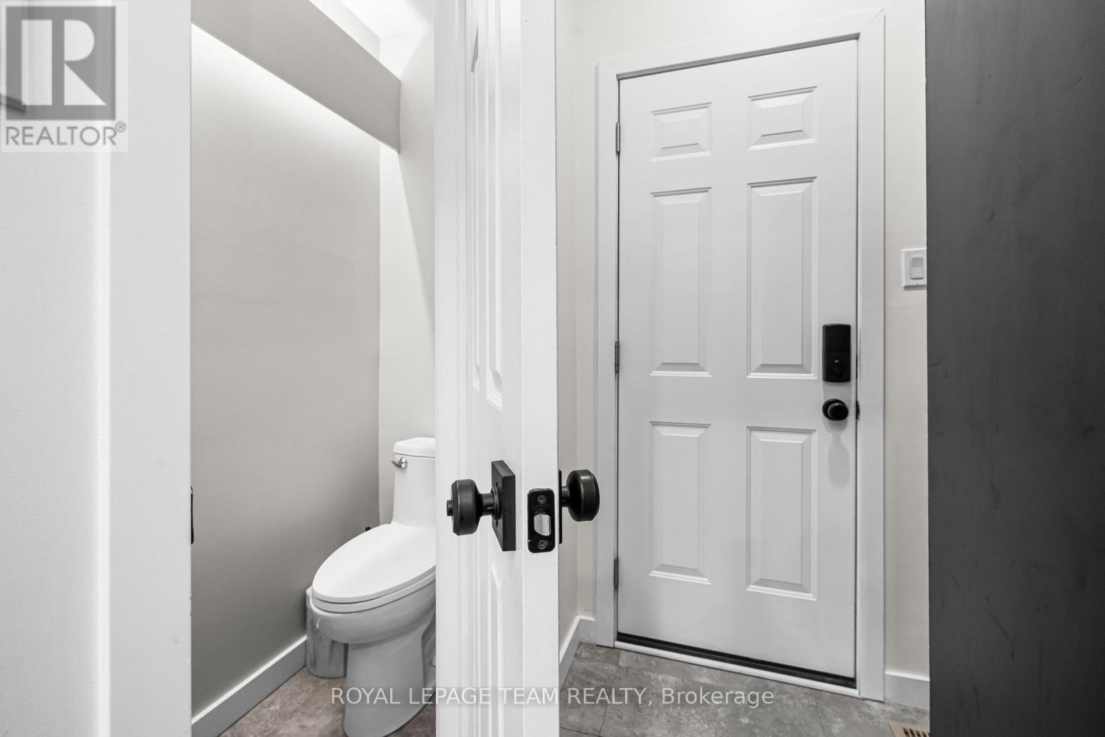14 Crichton Street, Ottawa, ON
