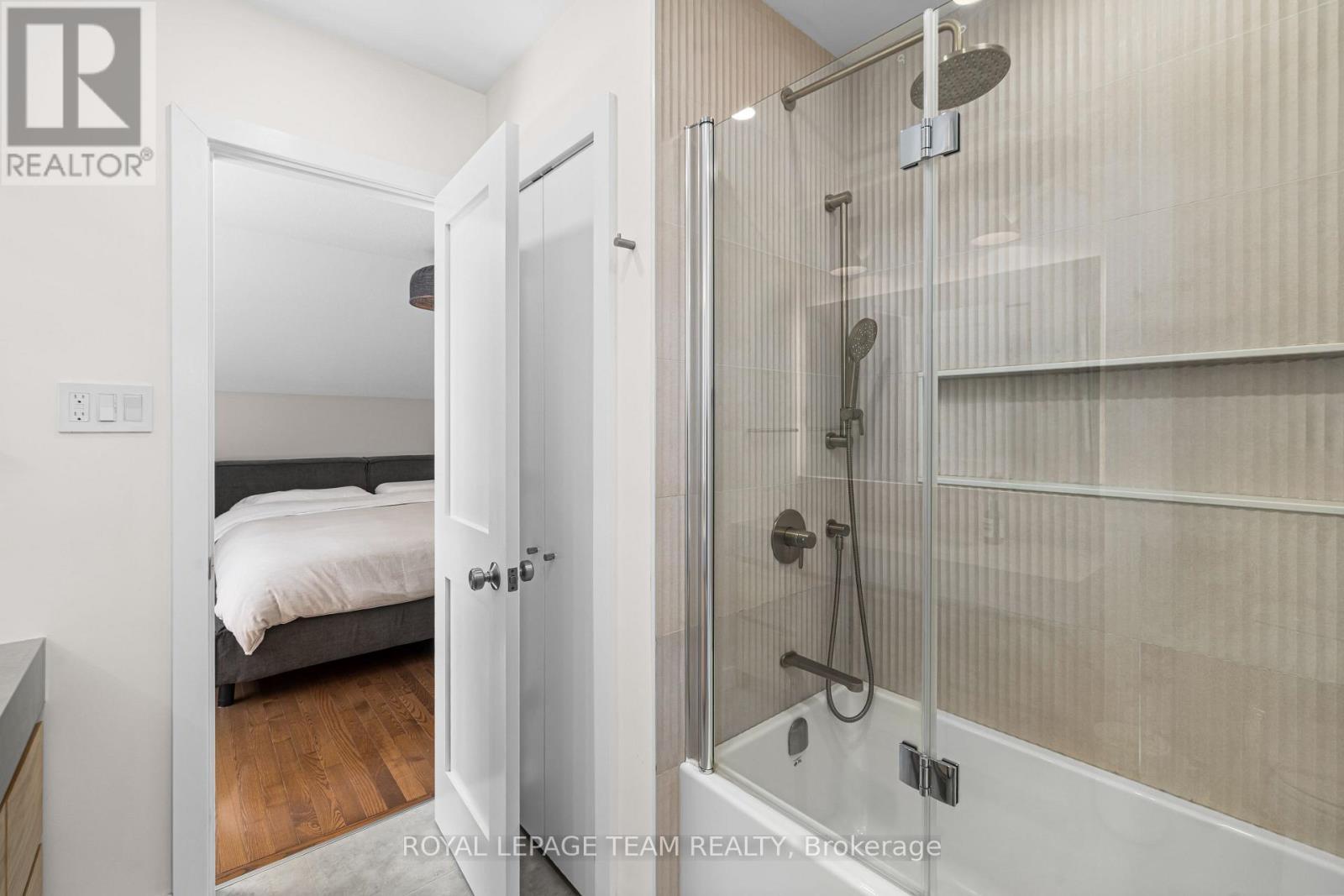 14 Crichton Street, Ottawa, ON