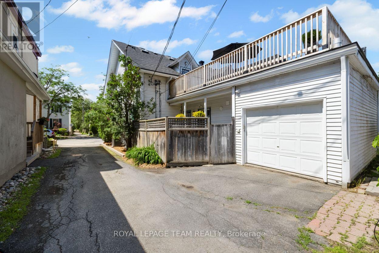 14 Crichton Street, Ottawa, ON