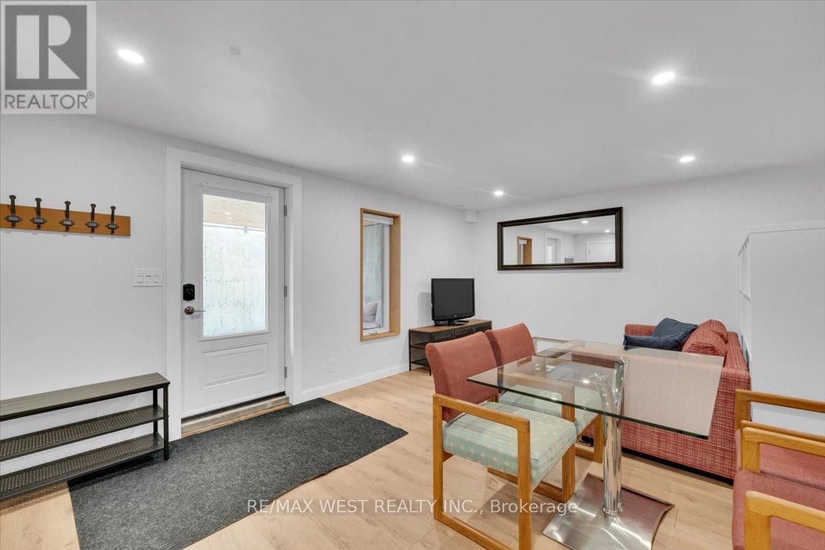 38 Smithfield Drive, Toronto, ON