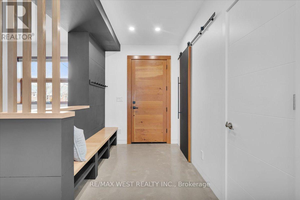 38 Smithfield Drive, Toronto, ON