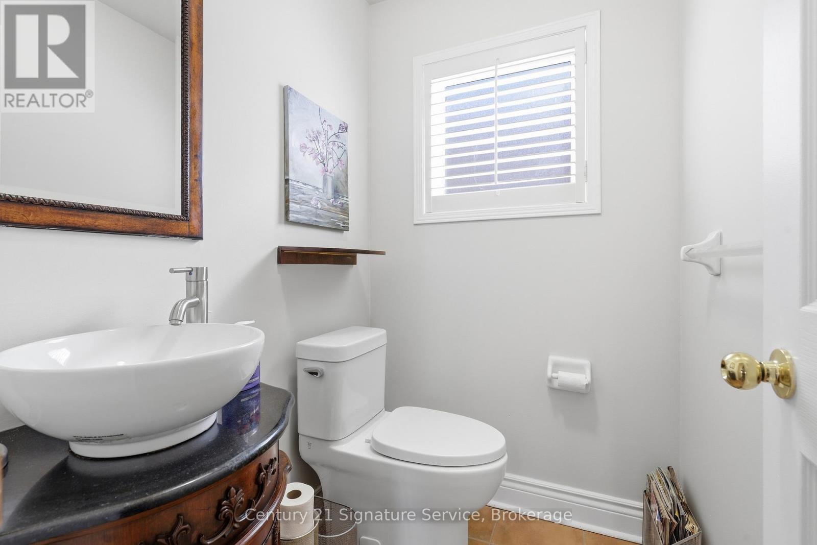 784 Avonshire Court, Mississauga, ON