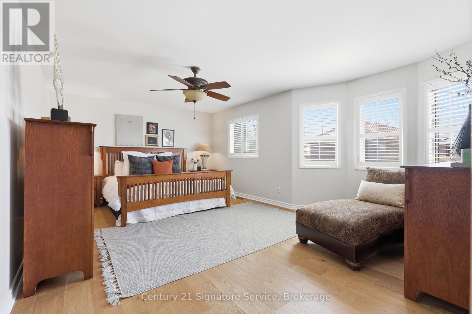 784 Avonshire Court, Mississauga, ON