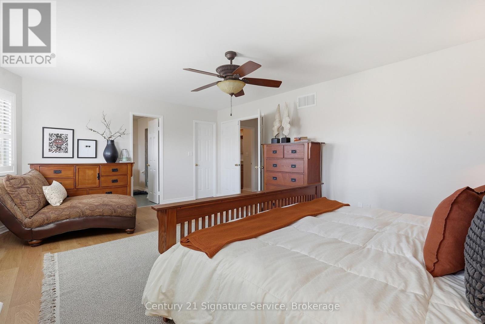 784 Avonshire Court, Mississauga, ON