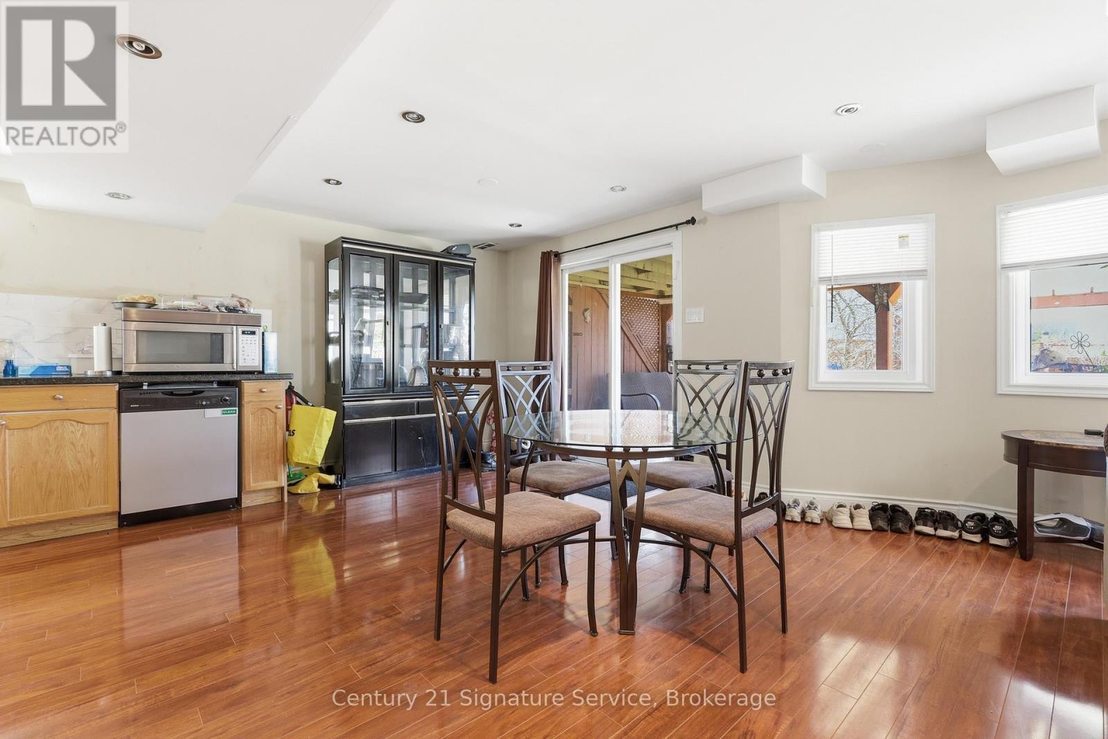 784 Avonshire Court, Mississauga, ON