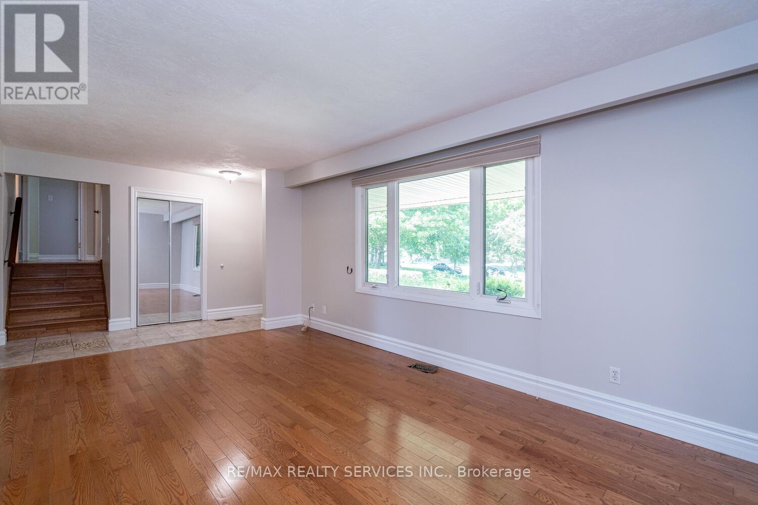 285 Thorncrest Drive, Waterloo, ON