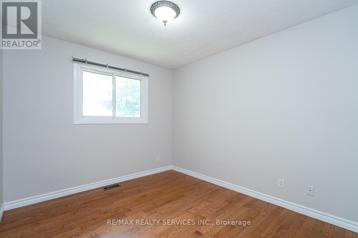 285 Thorncrest Drive, Waterloo, ON