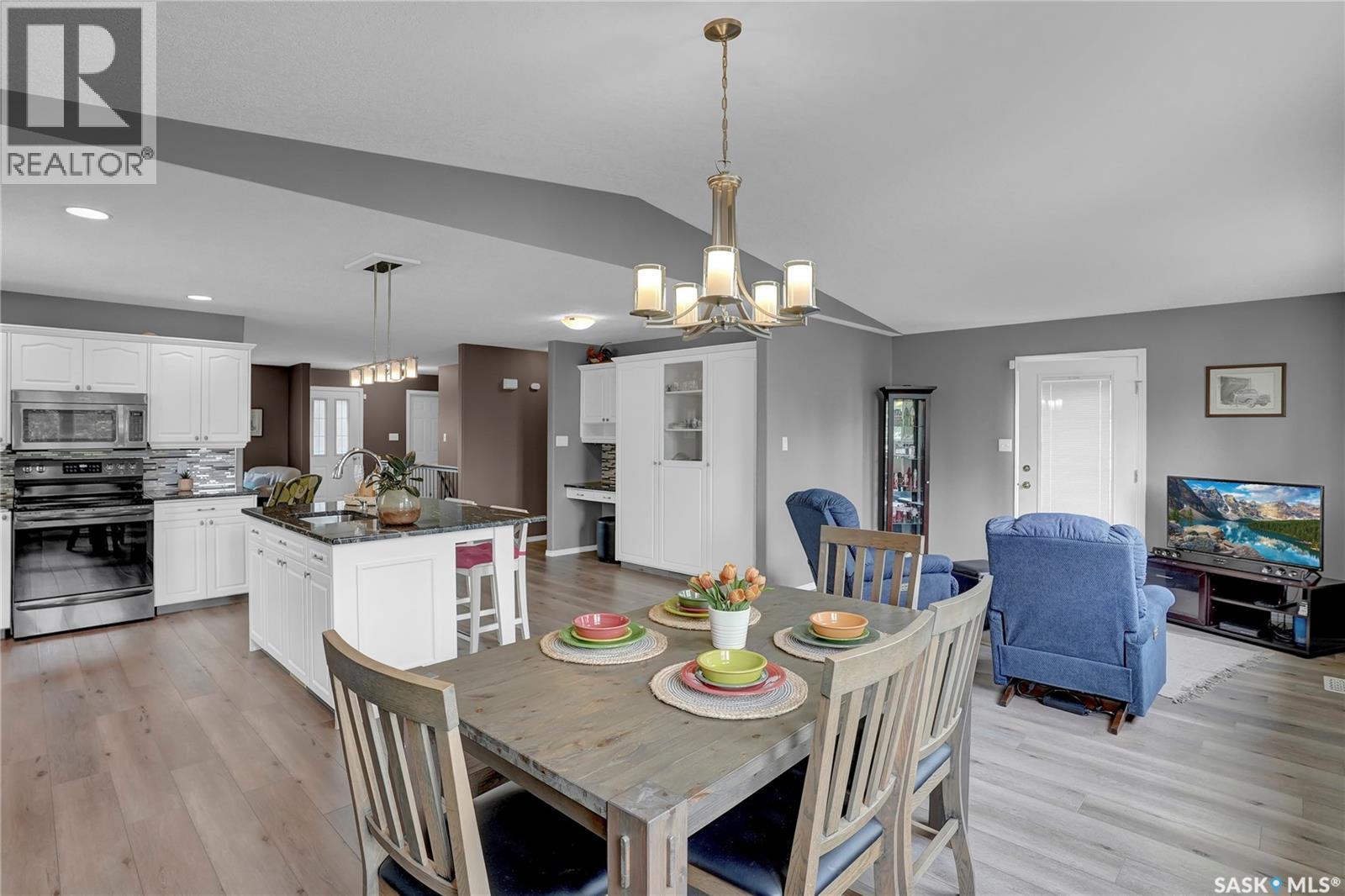 15 Marigold Crescent, Moose Jaw, SK