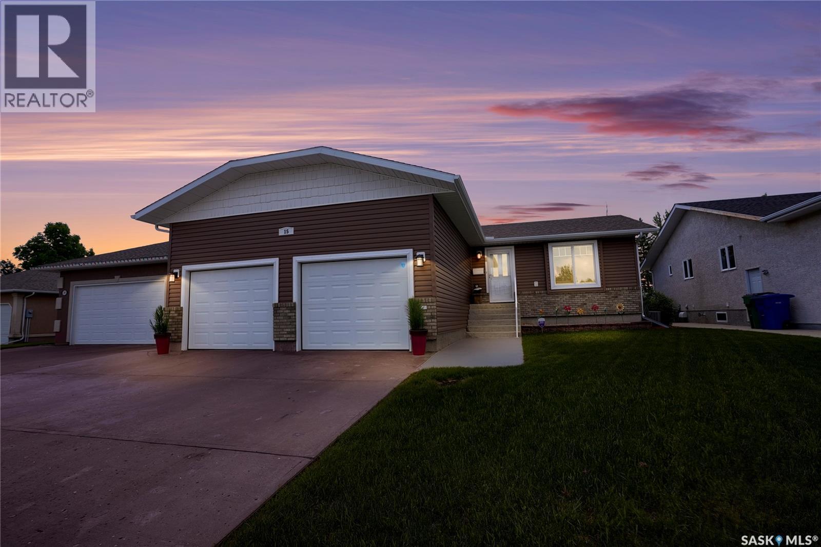 15 Marigold Crescent, Moose Jaw, SK