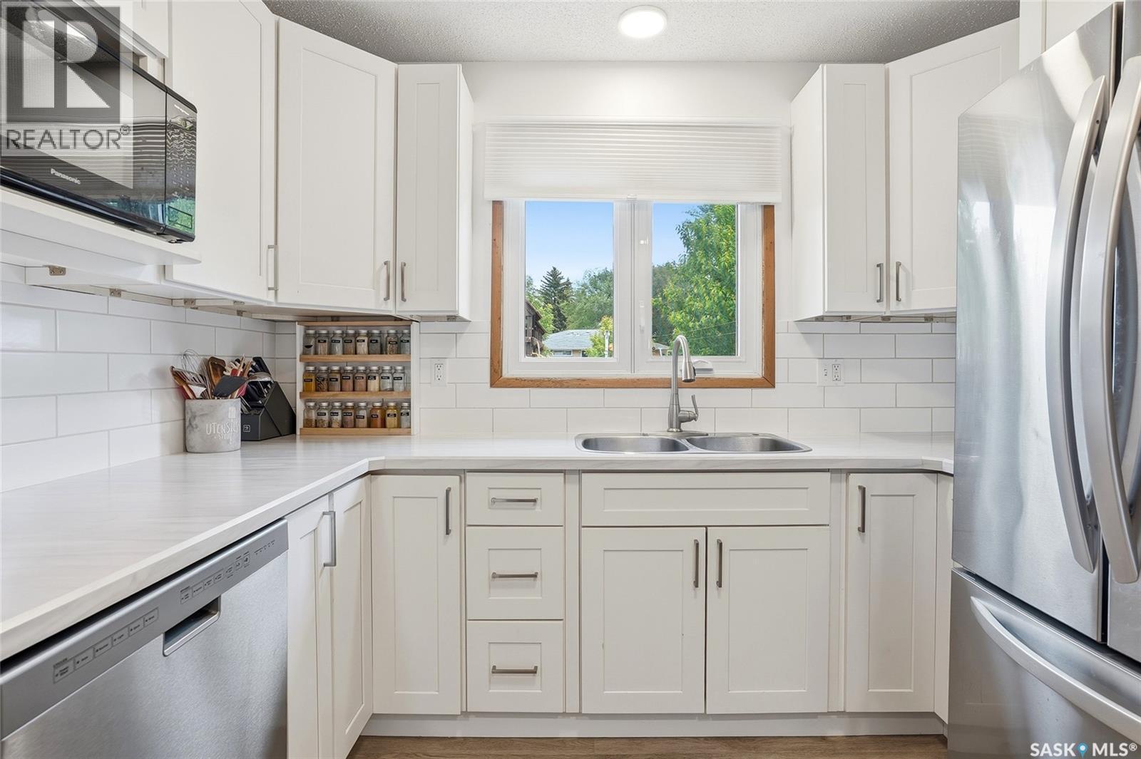 1317 East Centre, Saskatoon, SK