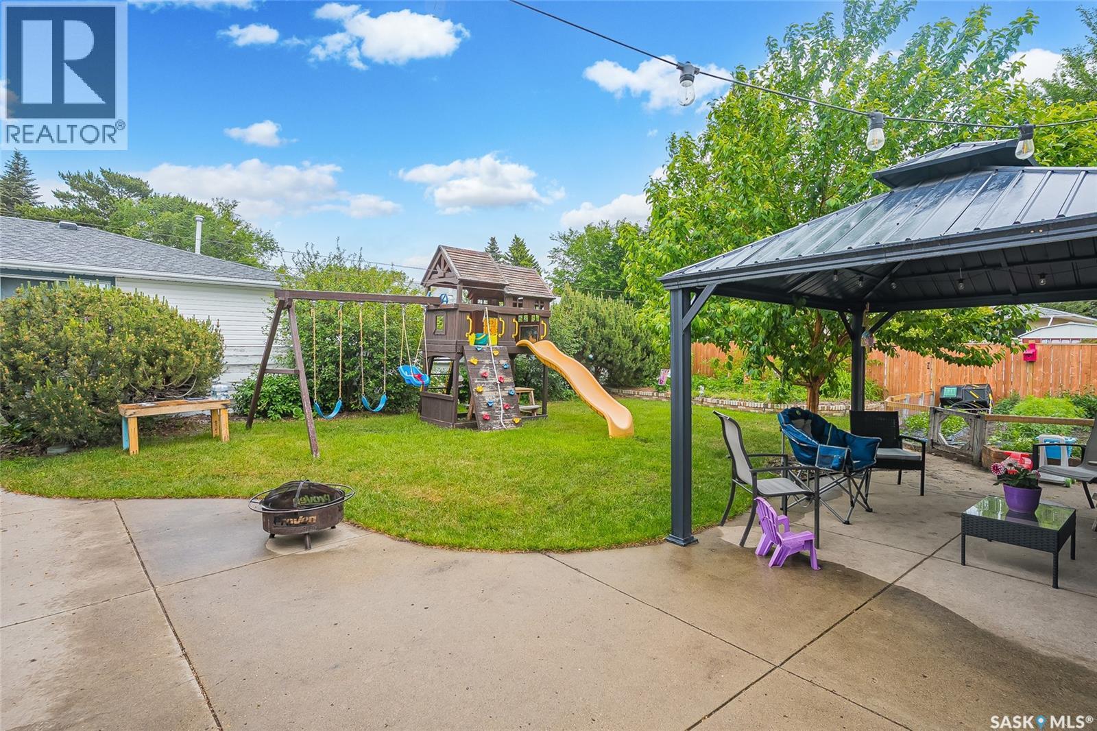 1317 East Centre, Saskatoon, SK