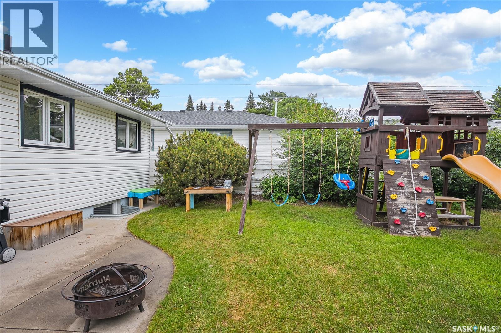 1317 East Centre, Saskatoon, SK