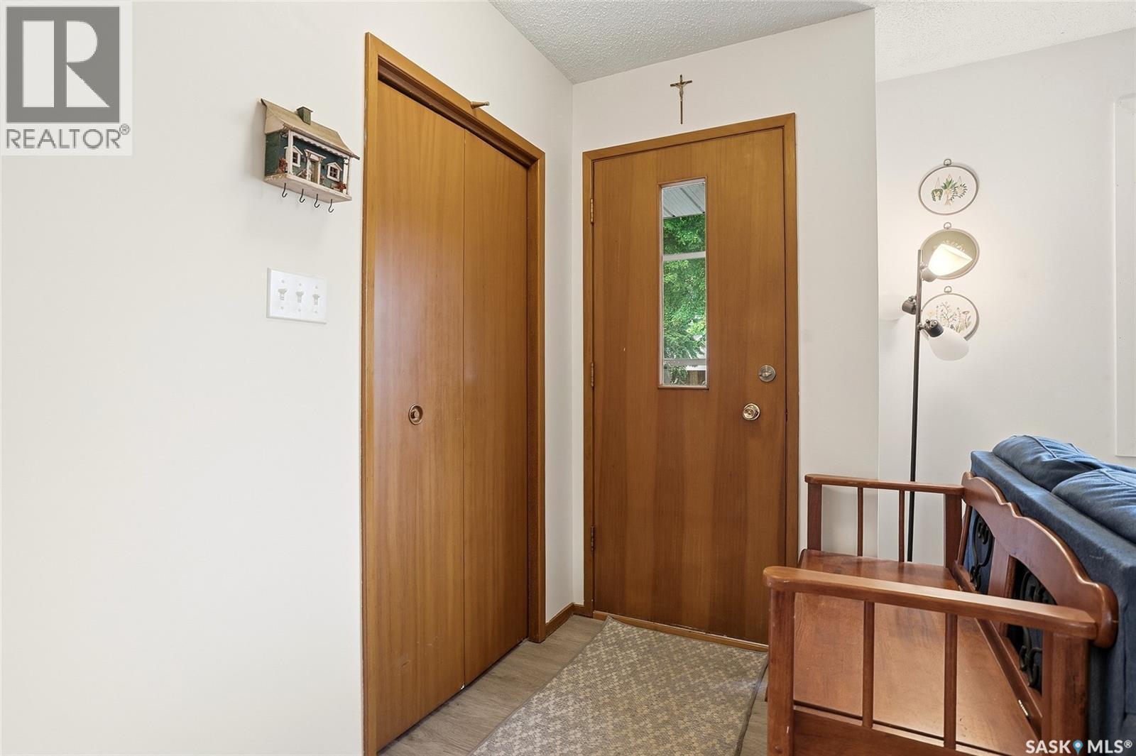 1317 East Centre, Saskatoon, SK