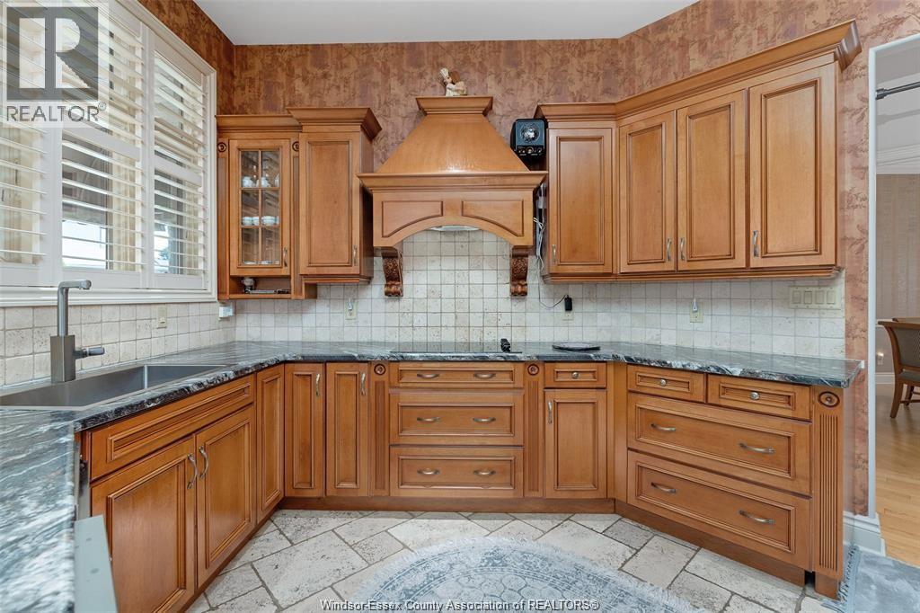 490 Shoreview, Windsor, ON