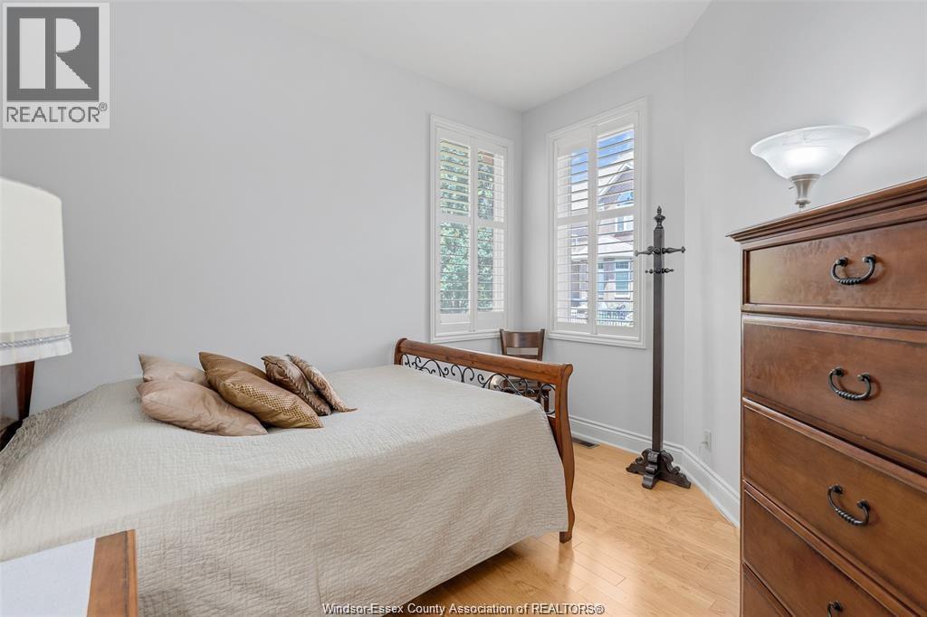 490 Shoreview, Windsor, ON
