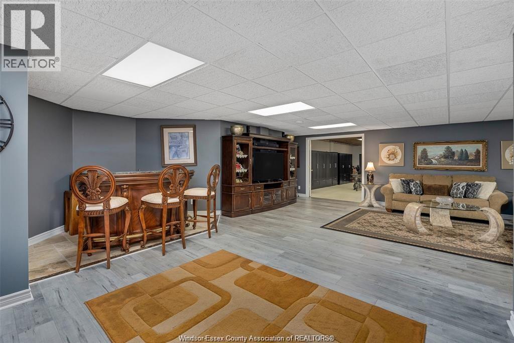 490 Shoreview, Windsor, ON