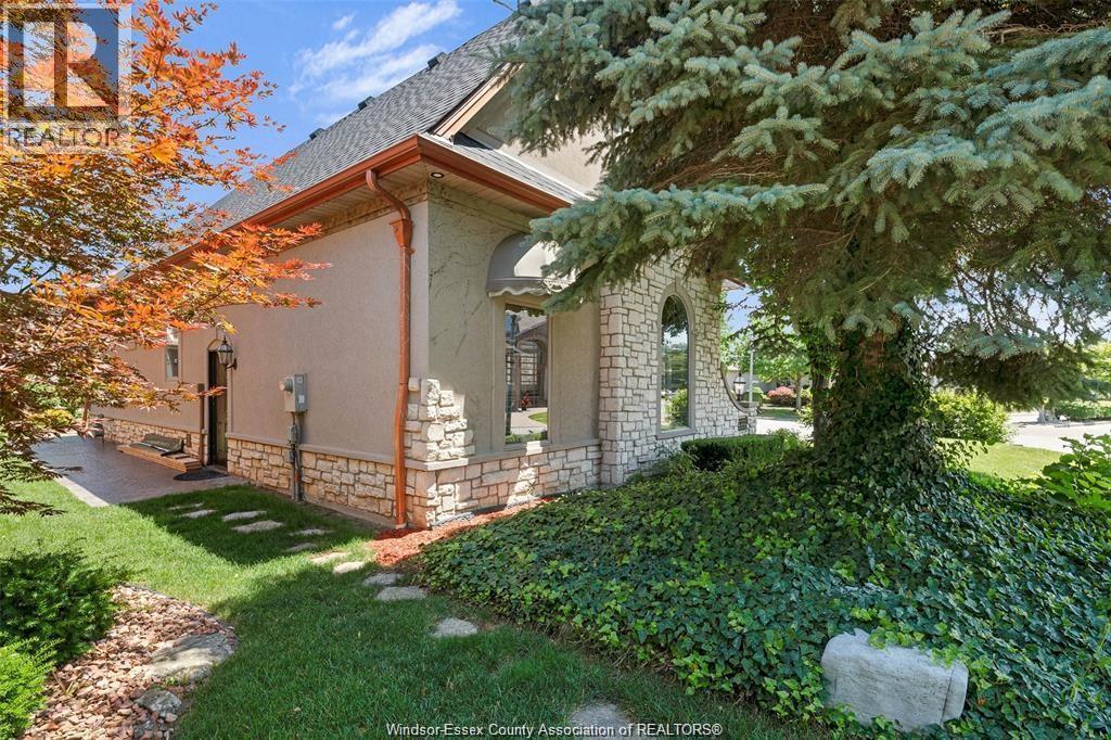 490 Shoreview, Windsor, ON