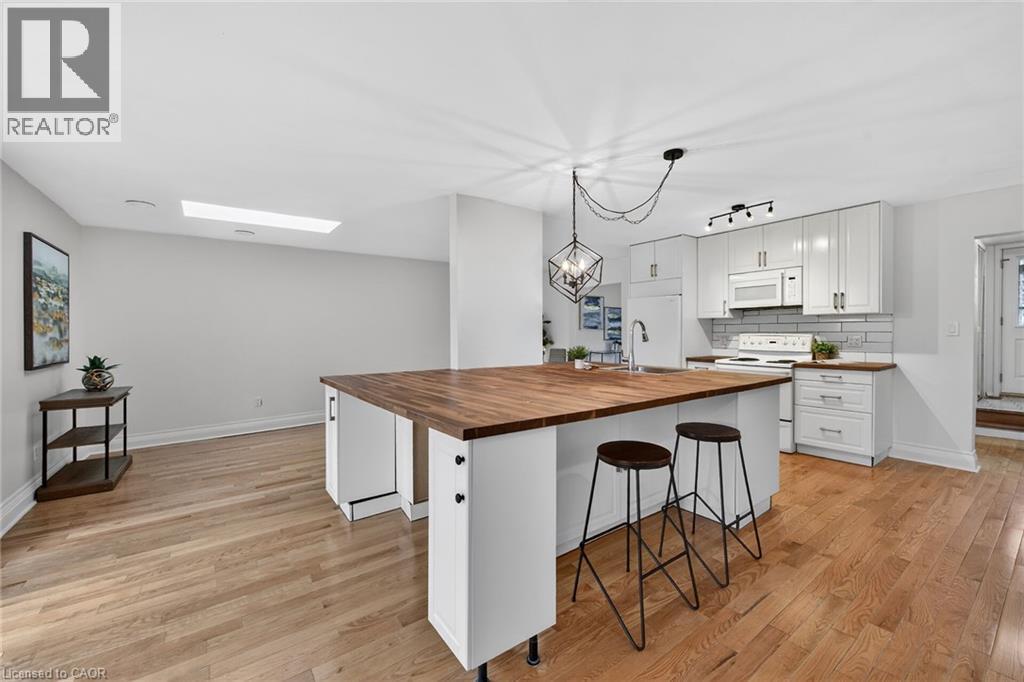 167 Darlington Drive, Hamilton, ON