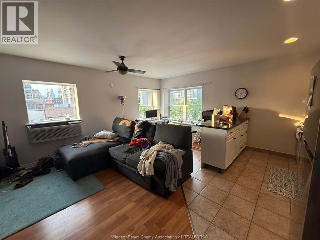 511 Pelissier Unit# 309, Windsor, ON