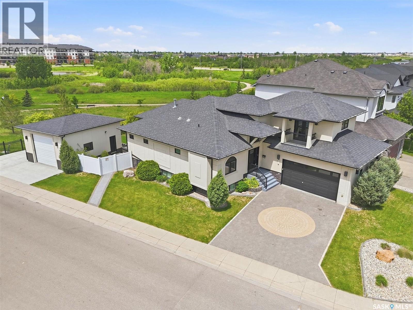 327 Hastings Lane, Saskatoon, SK